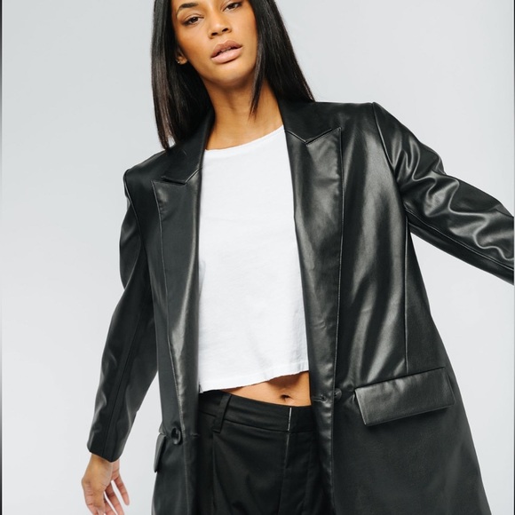 NWT Ani & Wren The Leo Vegan Leather Blazer - Picture 3 of 6